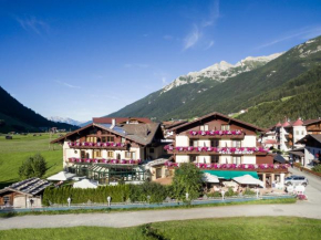 Hotel Berghof, Neustift Im Stubaital